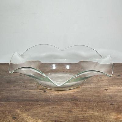LARGE GLASS BOWL | Large wavy glass bowl - h. 5 x dia. 18 in
