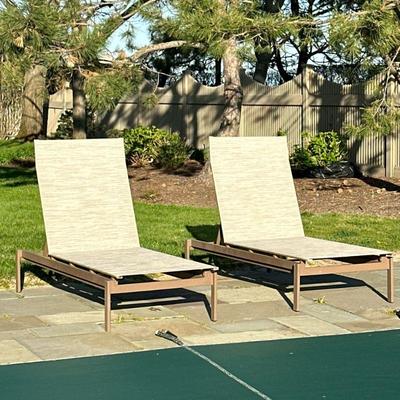(3pc) PAIR RICHARD FRINIER FOR BROWN JORDAN LOUNGE CHAIRS | Pair of brown Jordan outdoor loungers, includes matching side table - h. 44 x...