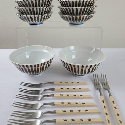 Asian themed tableware