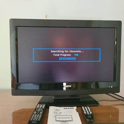 Sanyo 26" HDTV LCD/DVD Combo TV