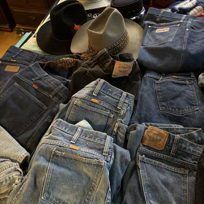 Sale Photo Thumbnail #163