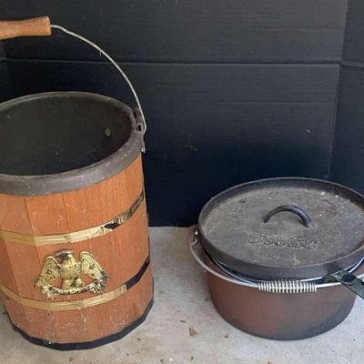 Bayou Classic Cast Iron Kettle
