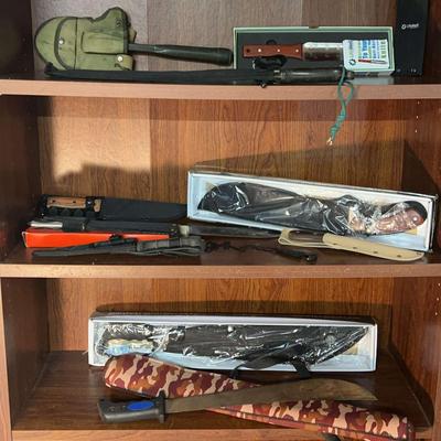 Knives & Machetes (3 of 3)