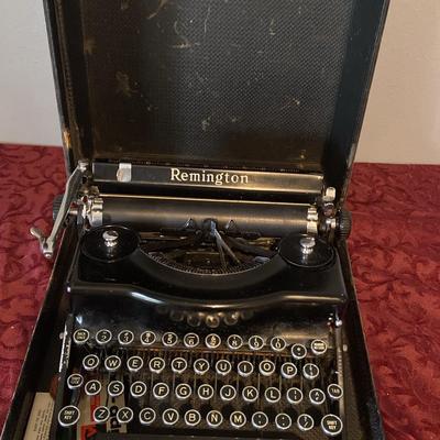 Vintage Portable Remington Model 1 Typewriter 