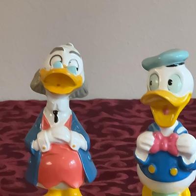 Vintage 1961 Disney Ludwick Von Drake And Donald Duck Salt and Pepper Shakers