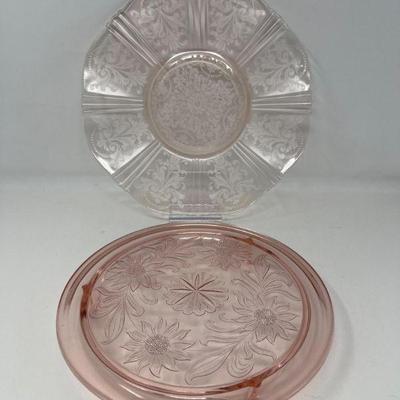 41 twopinkdepressionglassplates1930soriginals