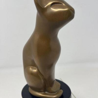 39 bronzecatsculpturebyfloyddewitt