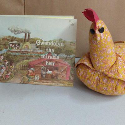 Gwendolyn, the Miracle Hen 