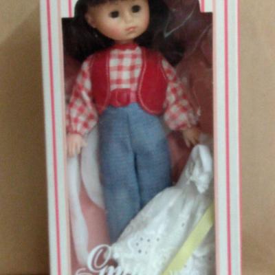 Vogue Doll "Ginny" c 1978