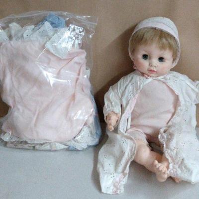 Vintage Effenbee c.1969 Baby Doll