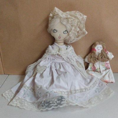 Handcrafted Dolls 