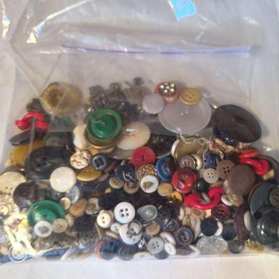 Vintage Buttons 