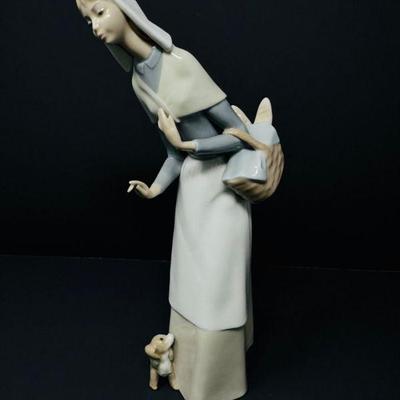 Lladro Shepherdess w/ Dog, 1970-1990, By Julio Fernandez	