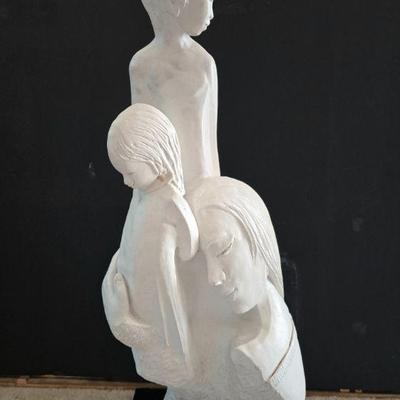 "A Mothers Love" Sculpture By David Fisher - Circa 1988	
