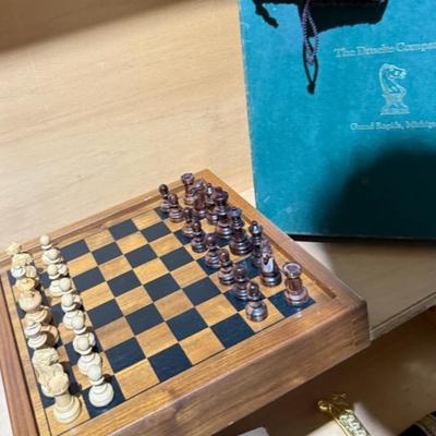The Drueke Company Vintage Chess Wooden Set