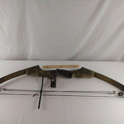 Forrest Camo Compound Bow
