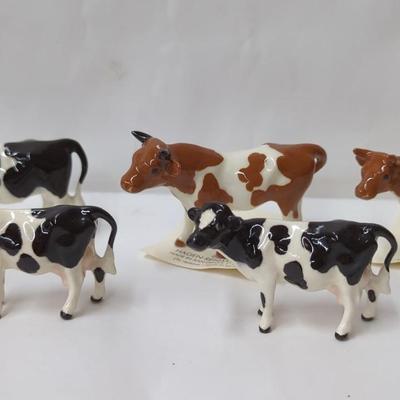 Hagen-Renaker Cattle