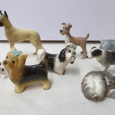 Hagen-Renaker Dogs