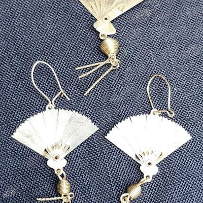Silver Fan Earrings & Pendant 