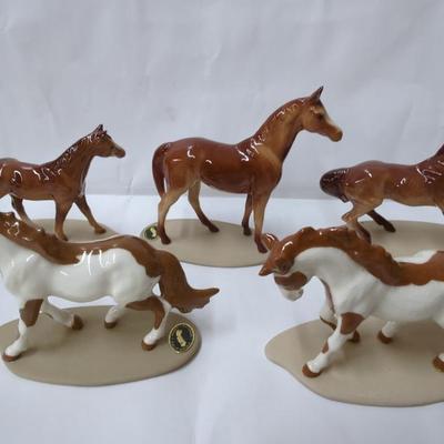 Hagen-Renaker Horses