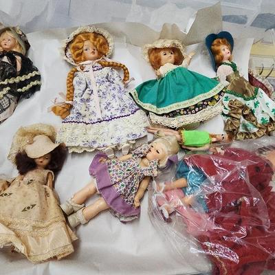 Vintage Doll Collection 