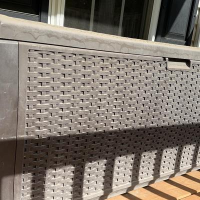 Suncast Patio Storage Box 