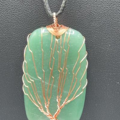 Jade And Metal Necklace 