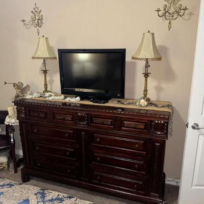 Sale Photo Thumbnail #74