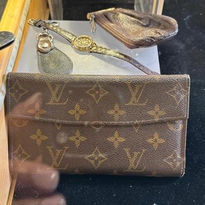 Louis Vuitton 