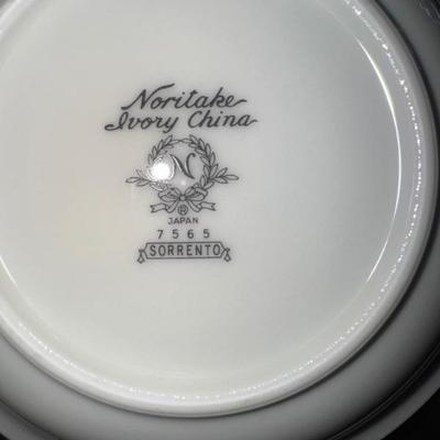 Sale Photo Thumbnail #127