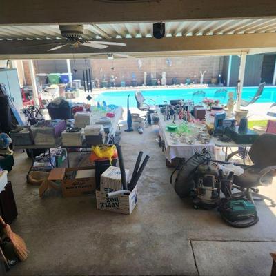 Estate sale photo