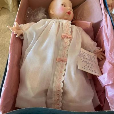 Madame Alexander Victoria Baby Doll #3746 Vintage 