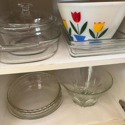 Floral 3 pc vintage bowl set. 