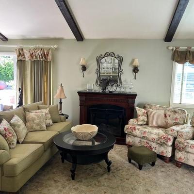 Mirror above fireplace. 