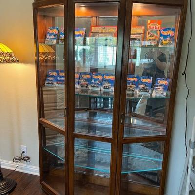 Curio cabinet 