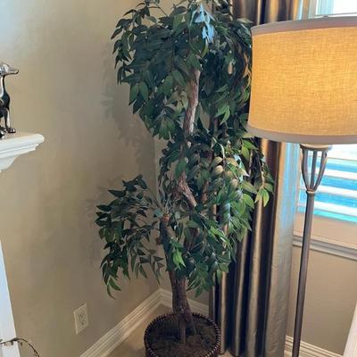 Floor lamp 