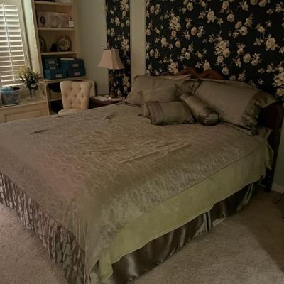 King bed 