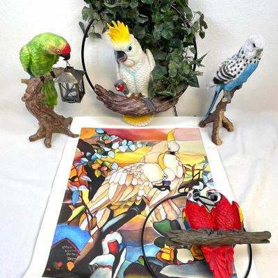 A Flock Of Parrots 5pcs