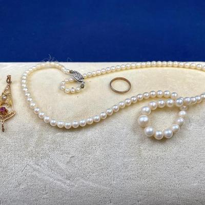10k Gold Lavalier Pendant, Ring, Pearls 