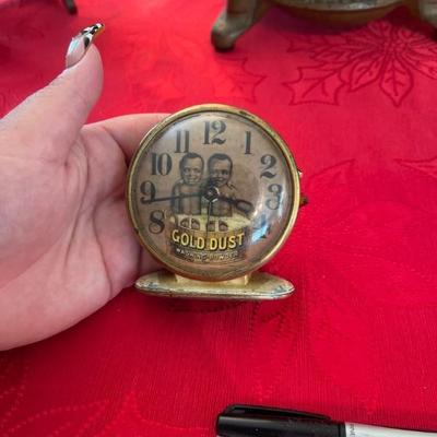 Gold dust clock Americana 