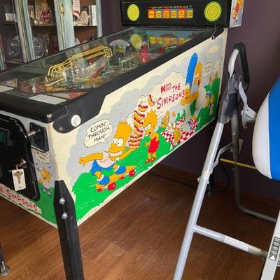 Pinball machine side view 