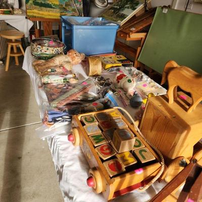 Estate sale photo