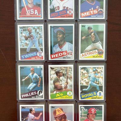 1985 Topps and Topps Traded Complete Sets.  Mark, McGuire, Puckett, Clemens, Gooden, Davis Rookies