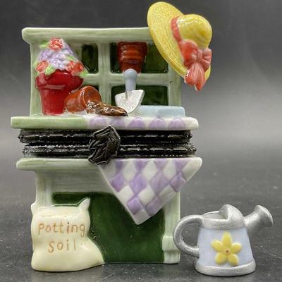 NATIONAL HOME GARDENING CLUB Ceramic Trinket Box
