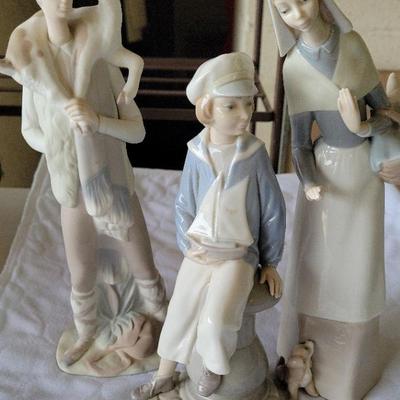 LLADRO FIGURINES 