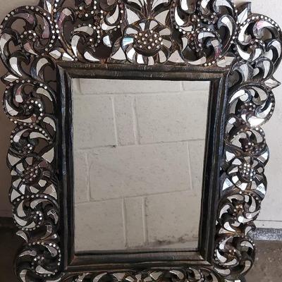 ORNATE CARVED WOOD FRAMED MIRROR