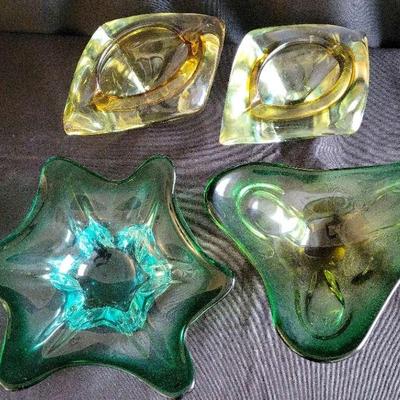 GREEN AND YELLOW GLASS COLLECTION 
