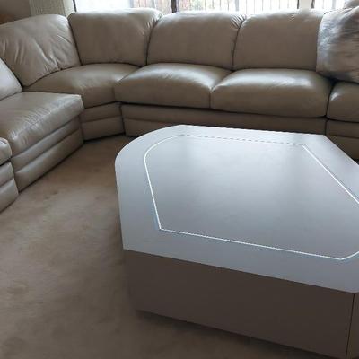 RETRO LEATHER L-SHAPED COUCH WITH ASYMMETRICAL COFFEE TABLE 