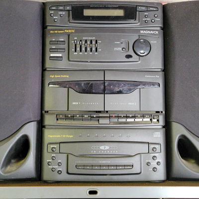 MAGNOVOX MINI HIFI STEREO SYSTEM MODEL FW351C