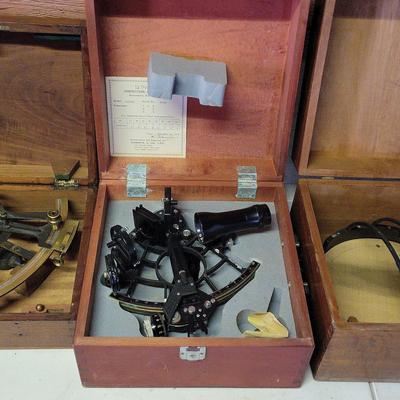NAUTICAL SEXTANTS AND AZIMUTH MIRROR 